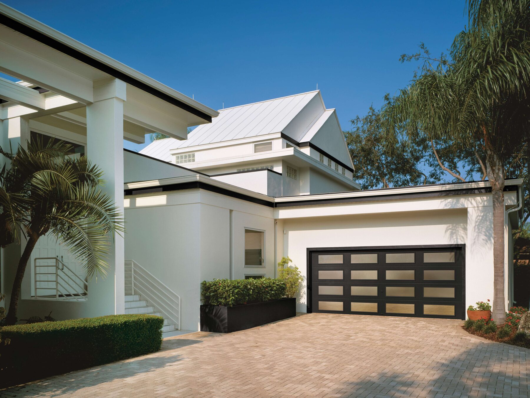 Garage door service in Minneapolis