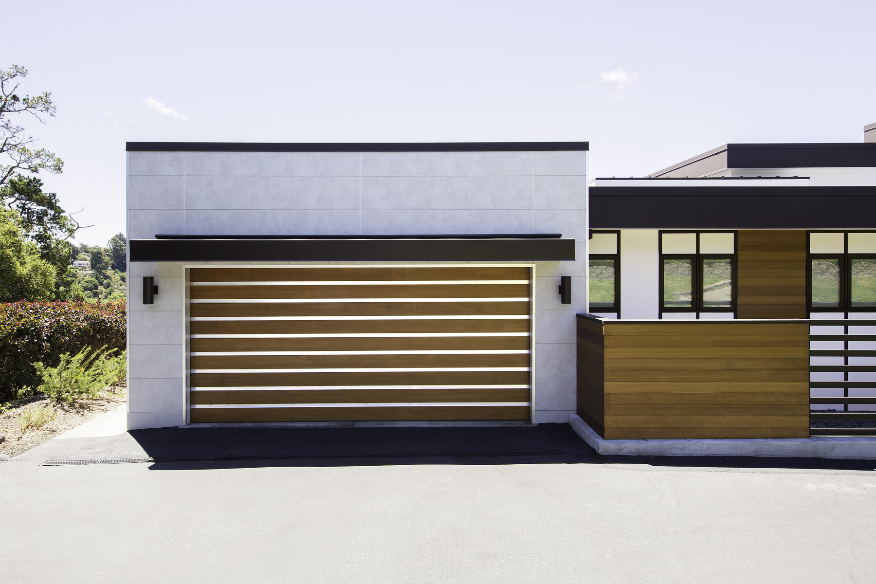 Garage door service in Dallas